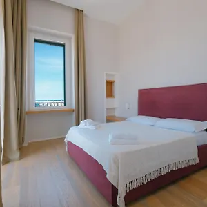 la-finestrella.barihotels.org/